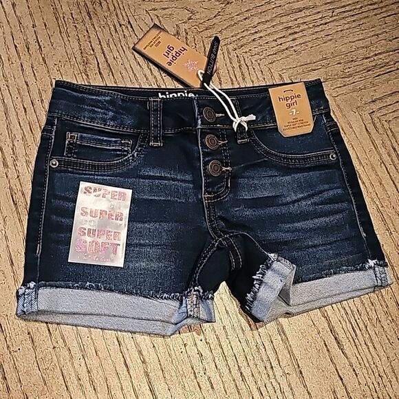 Girls Jean shorts size 7 NWT snap button, adjustable waist, soft and stretchy - Picture 6 of 6